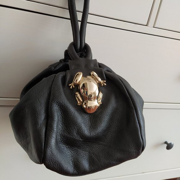 Lovely Gold Frog Black Leather Pouch Wrist Purse - Picture 1 of 5